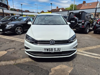 Used Volkswagen Golf SV 2019 for sale - 78917808: Photo