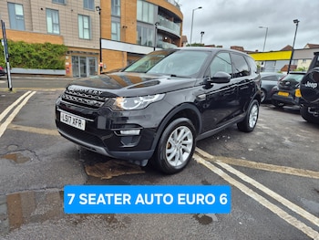 Used Land Rover Discovery Sport 2017 for sale - 79038234: Photo