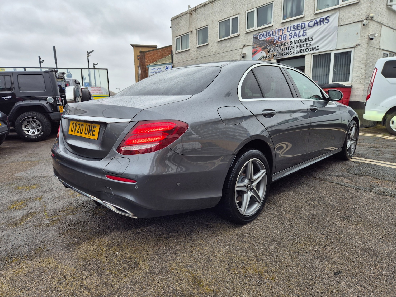 Used Mercedes-Benz E Class 2020 for sale - 78053070: Photo 10