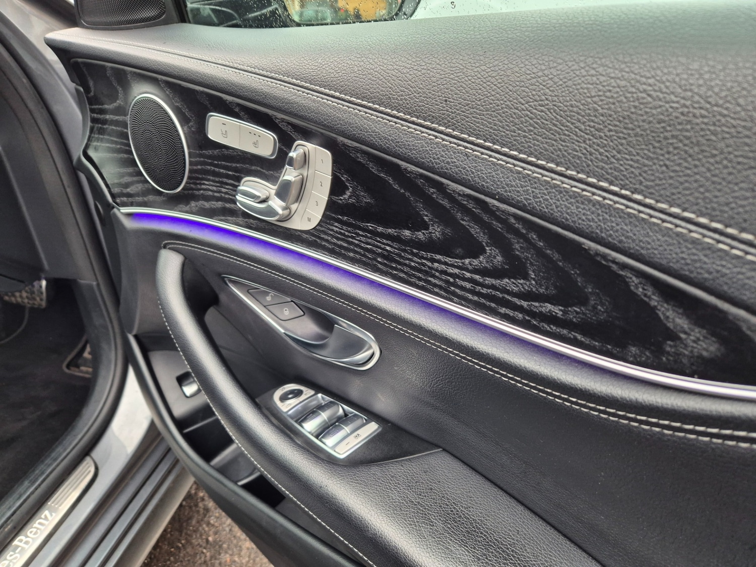 Used Mercedes-Benz E Class 2020 for sale - 78053070: Photo 5