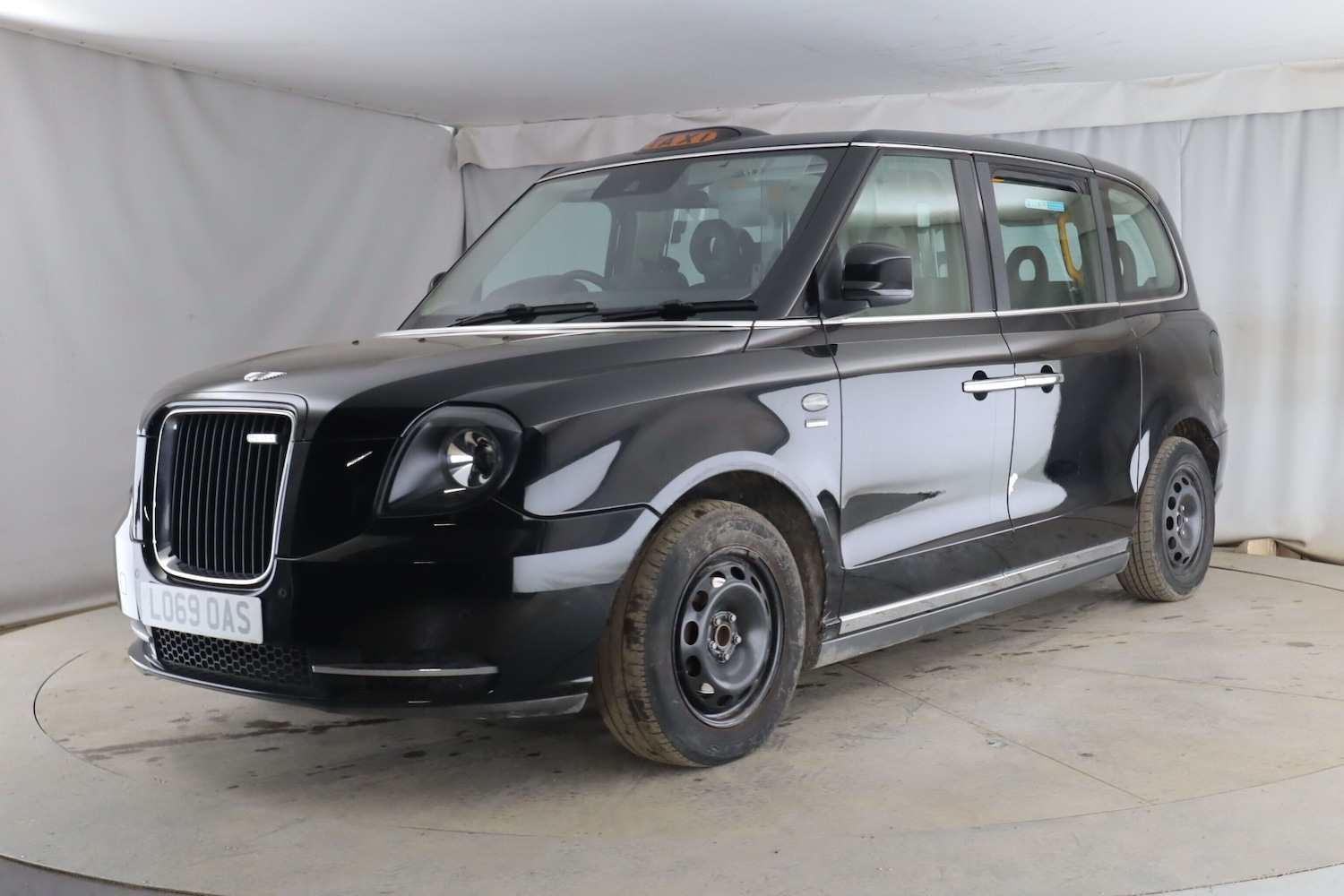 Used LEVC TX 2019 for sale - 77804140: Photo 2