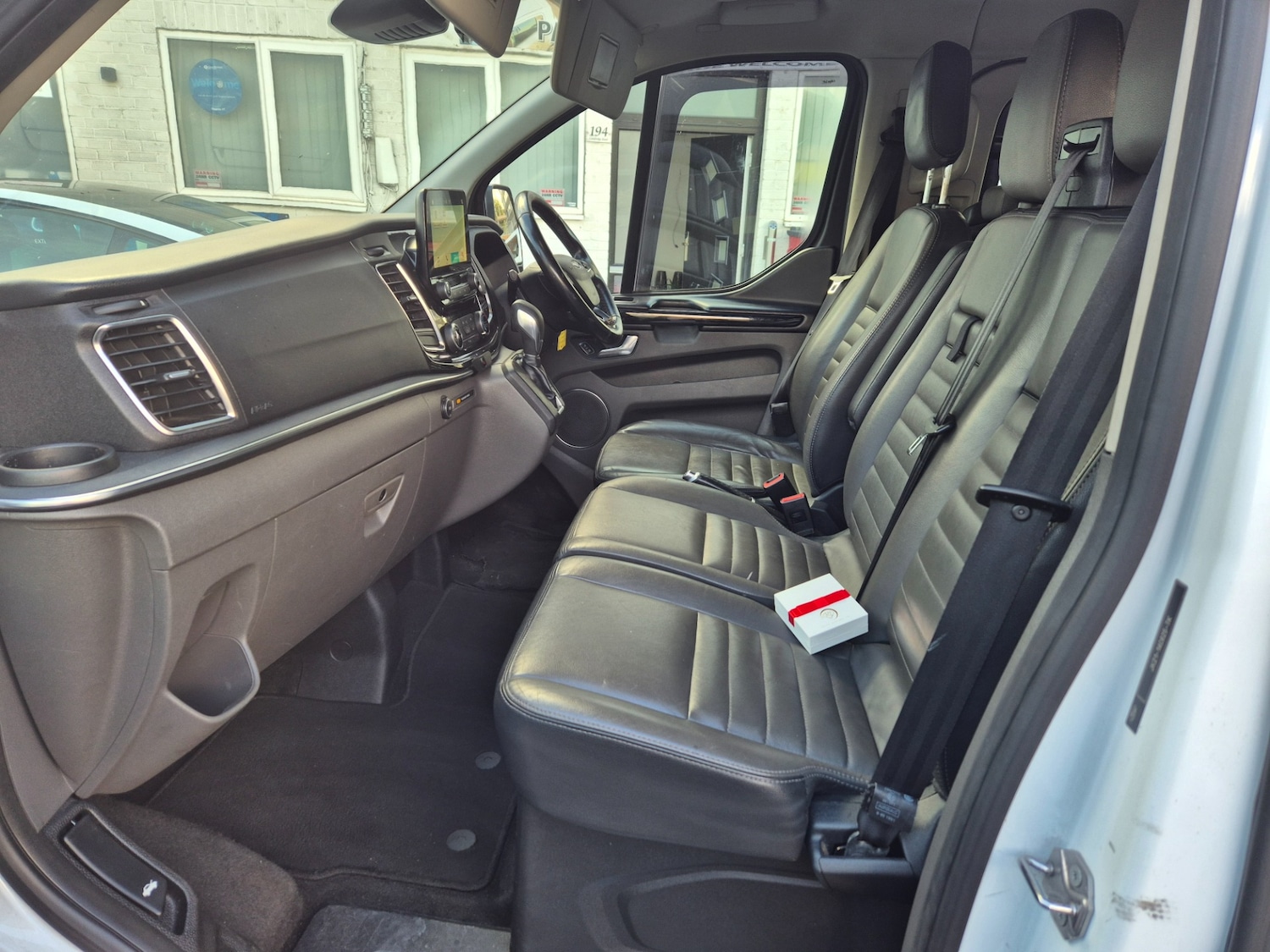 Used Ford Tourneo Custom 2019 for sale - 76352576: Photo 11