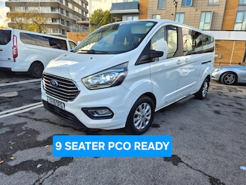 2019 (19) - 2.0 TDCi EcoBlue 130ps L/R 9 Seater Titanium Auto