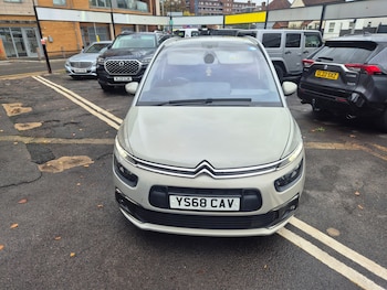 Used Citroen C4 Grand Picasso 2018 for sale - 76541638: Photo