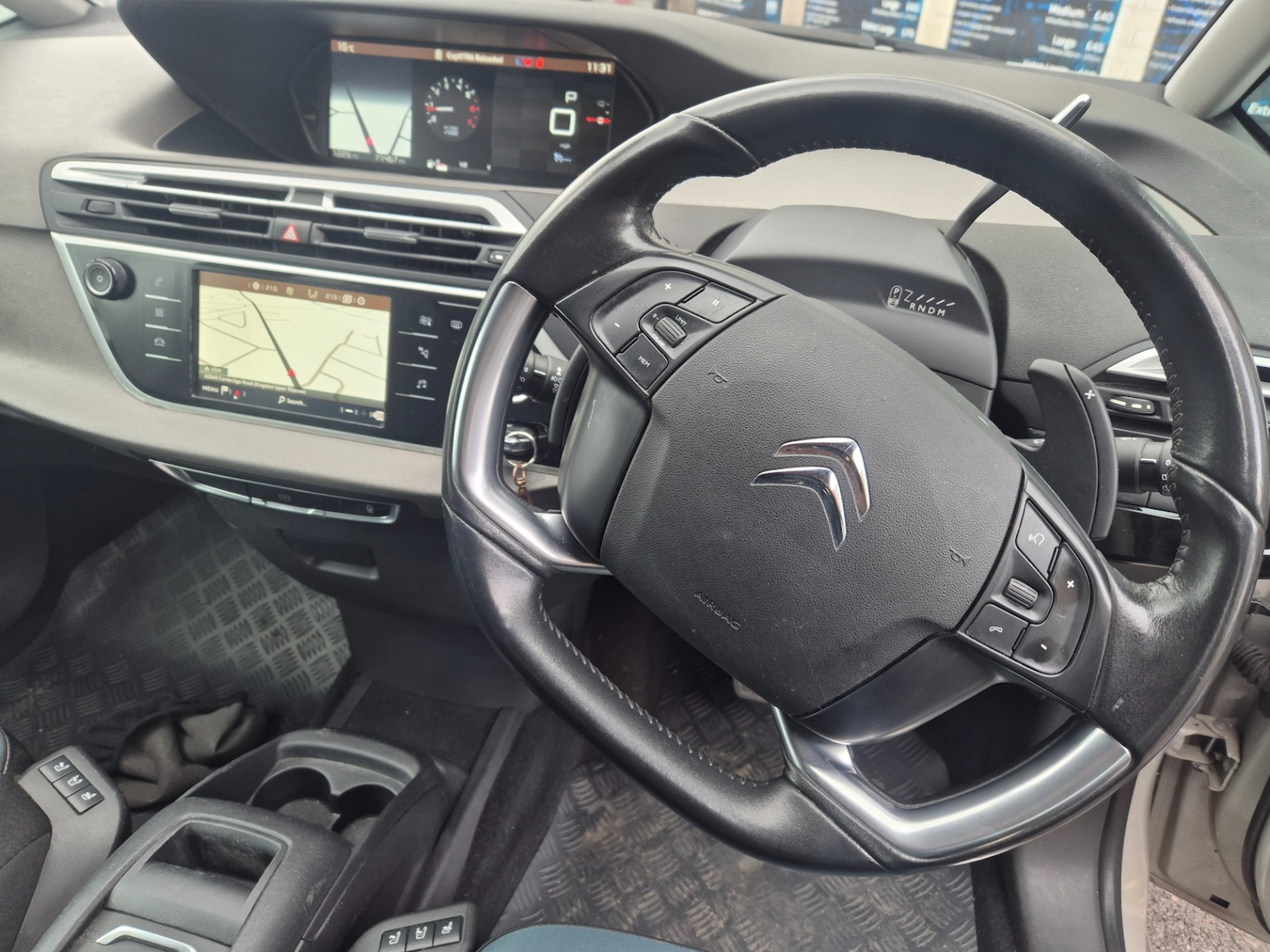 Used Citroen C4 Grand Picasso 2018 for sale - 76541638: Photo 8