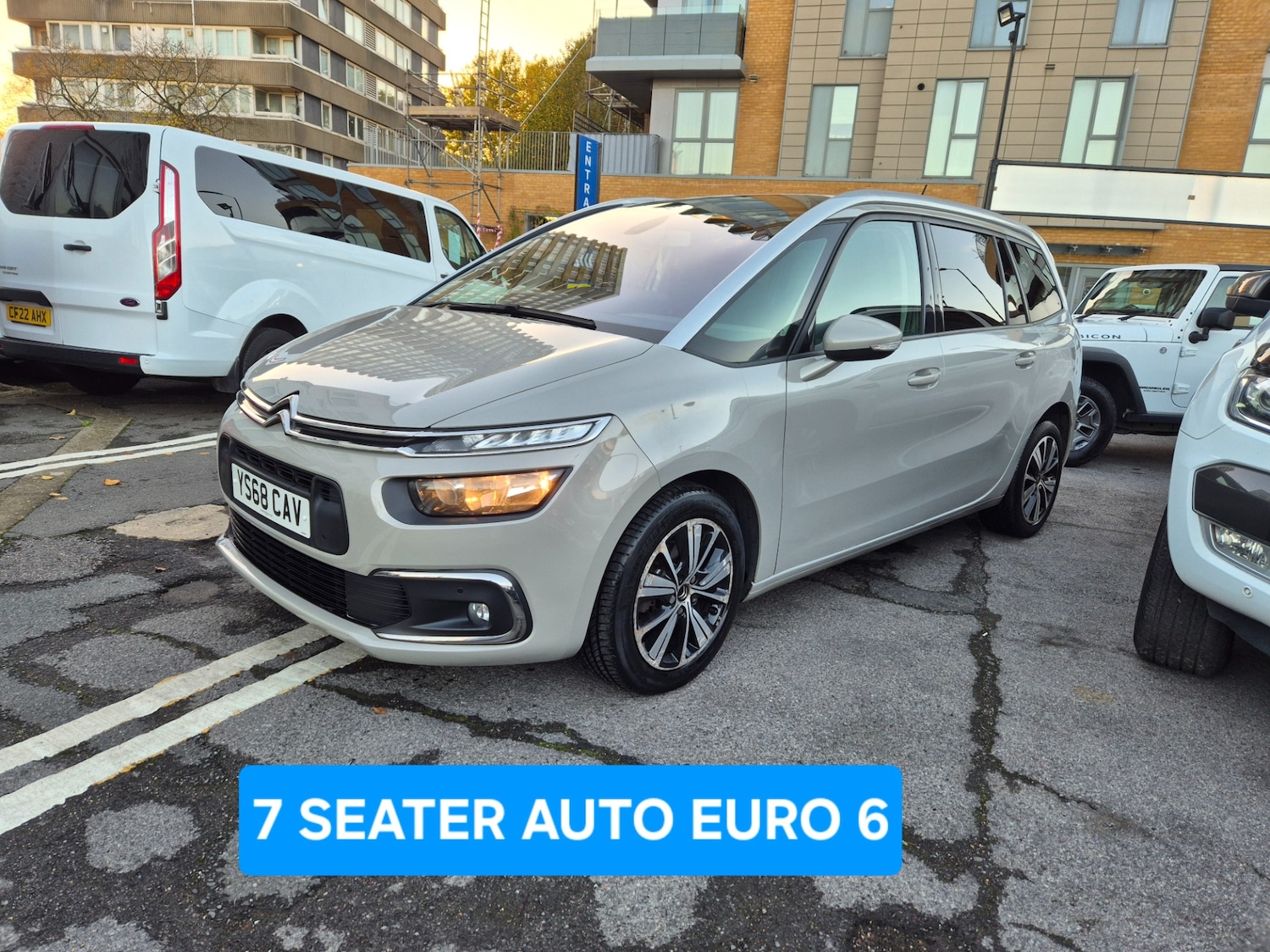 Used Citroen C4 Grand Picasso 2018 for sale - 76368795: Photo 1