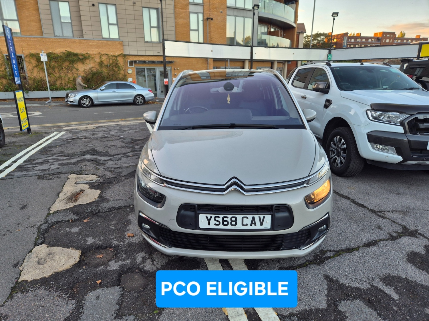 Used Citroen C4 Grand Picasso 2018 for sale - 76368795: Photo 2