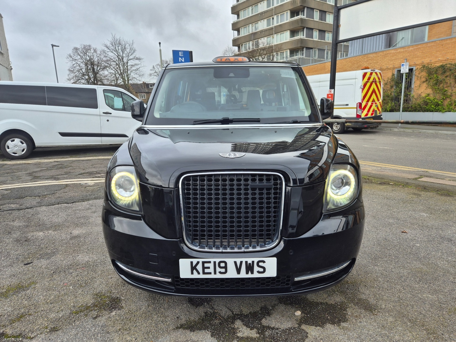 Used LEVC TX 2019 for sale - 77898915: Photo 2