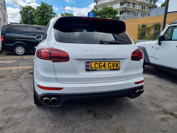 Used Porsche Cayenne 2015 for sale - 75546317: Photo