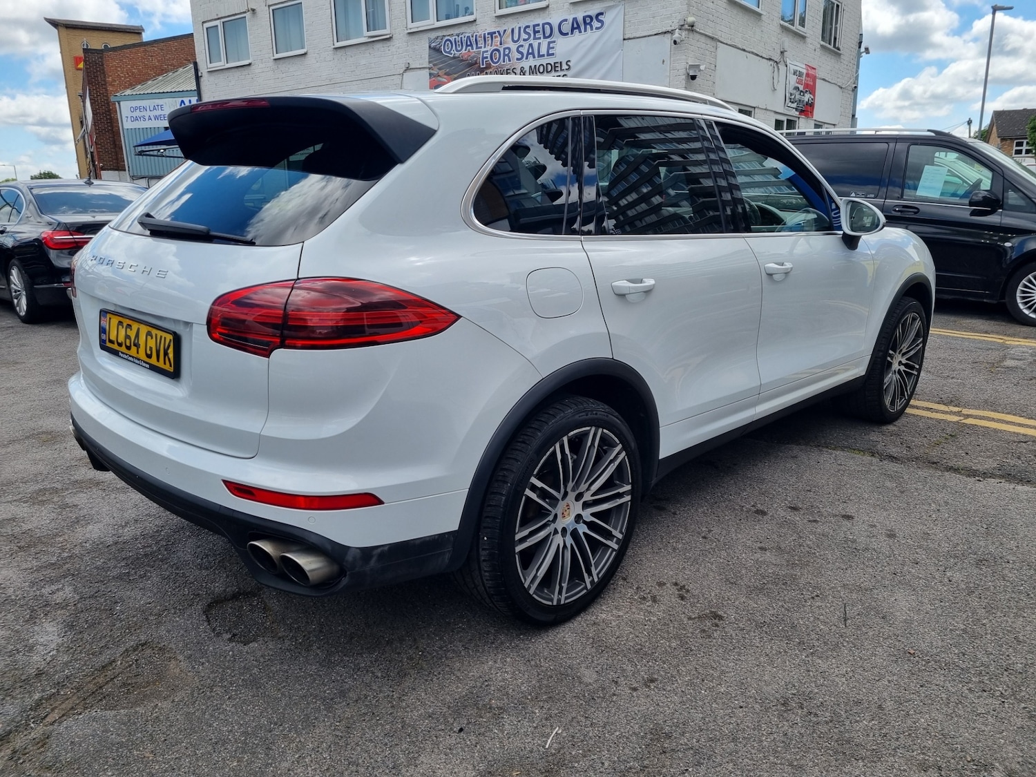 Vehicle 5