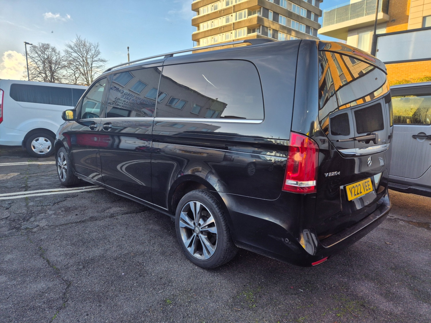 Used Mercedes-Benz V-Class 2017 for sale - 76904634: Photo 5