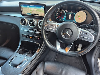 Used Mercedes-Benz GLC 2019 for sale - 79252064: Photo