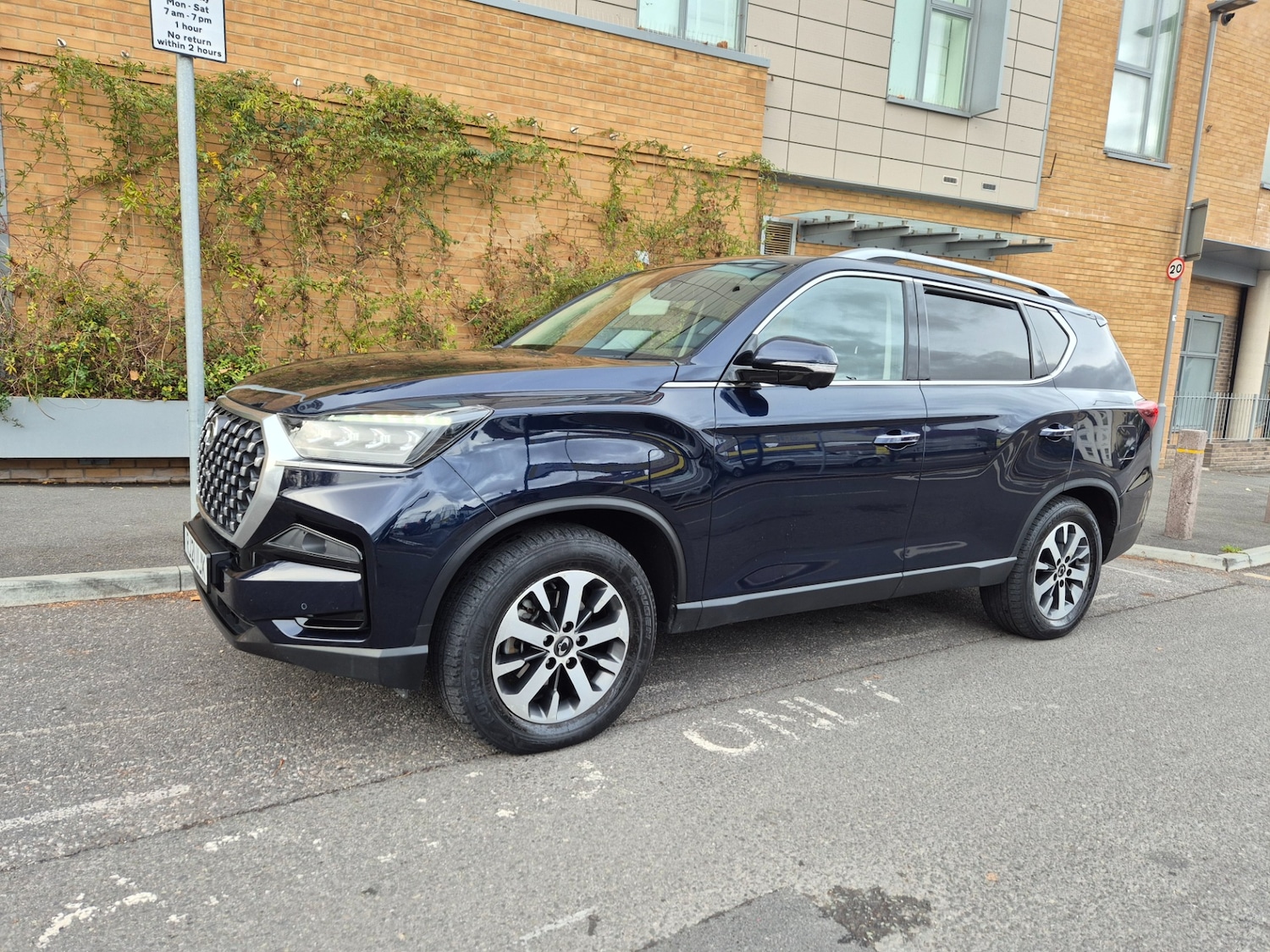 Used Ssangyong Rexton 2021 for sale - 76414001: Photo 17