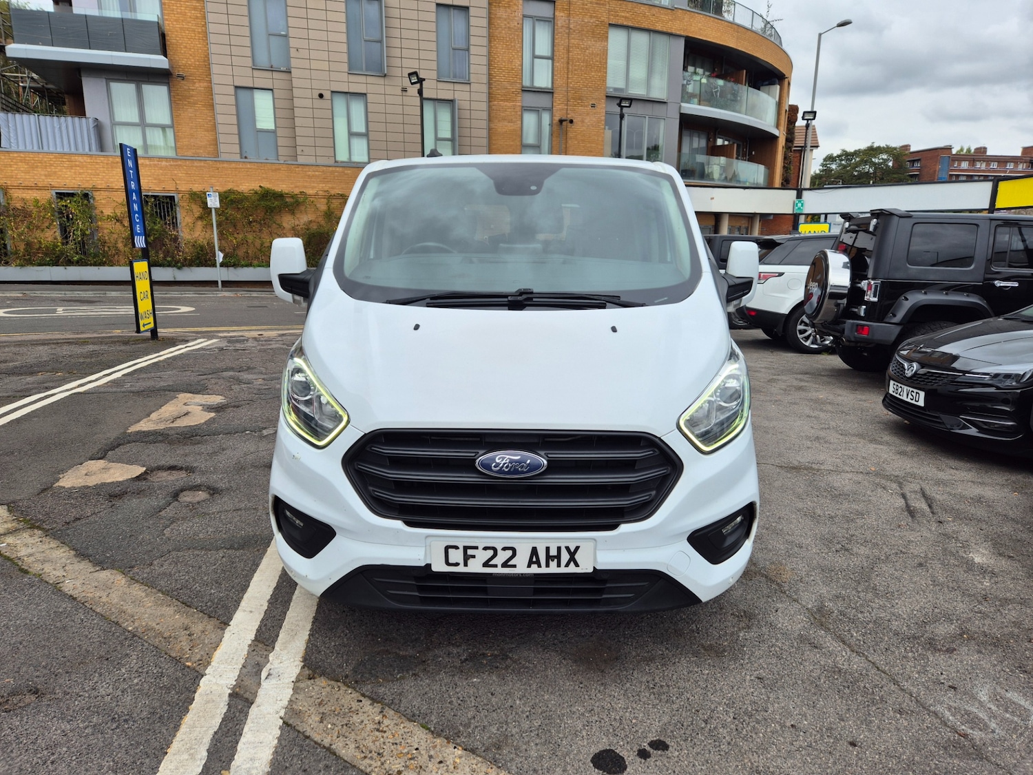 Used Ford Transit Custom 2022 for sale - 76422134: Photo 2