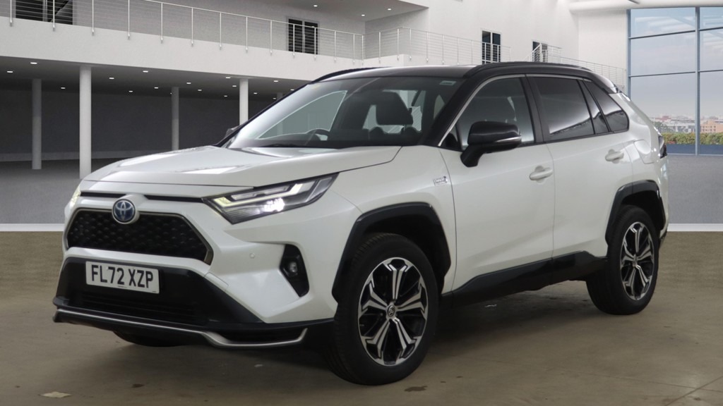 Used Toyota RAV4 2022 for sale - 76722395: Photo 2