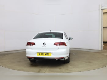 Used Volkswagen Passat 2021 for sale - 78524375: Photo