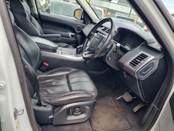 Used Land Rover Range Rover Sport 2017 for sale - 76142636: Photo 12