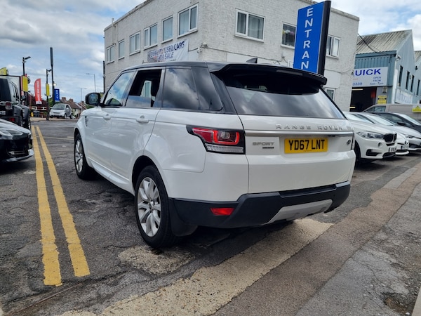 Used Land Rover Range Rover Sport 2017 for sale - 76142636: Photo 4