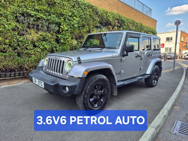 Used Jeep Wrangler 2015 for sale - 76142630: Photo 1