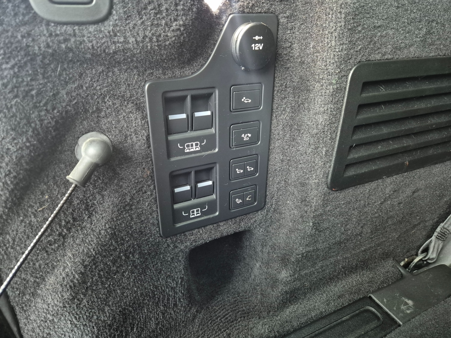 Used Land Rover Discovery 2017 for sale - 76859919: Photo 11