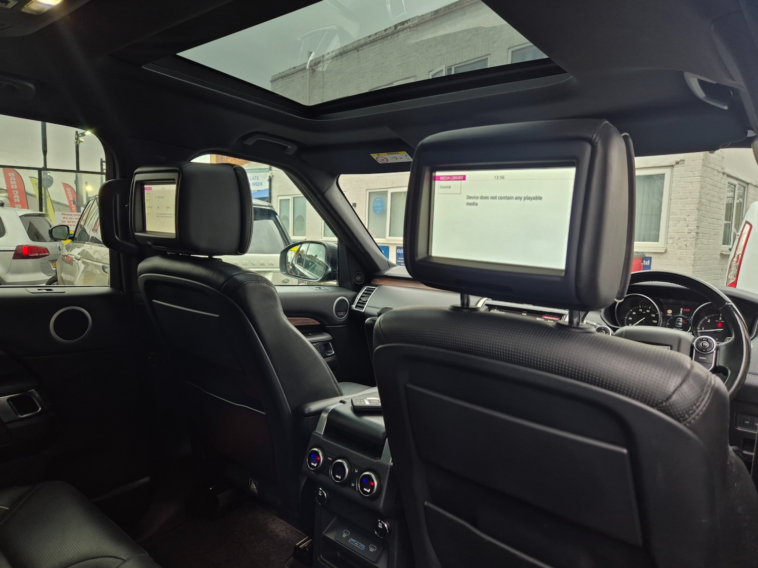 Used Land Rover Discovery 2017 for sale - 76859919: Photo 7