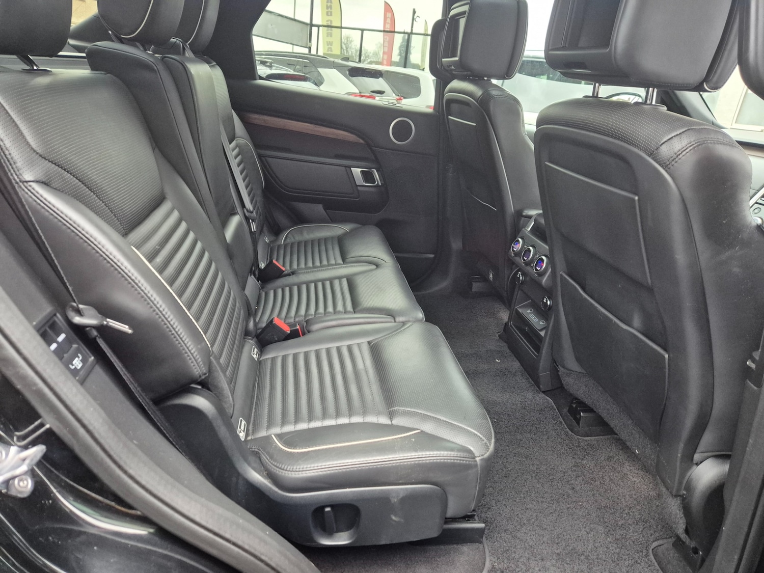 Used Land Rover Discovery 2017 for sale - 76859919: Photo 9