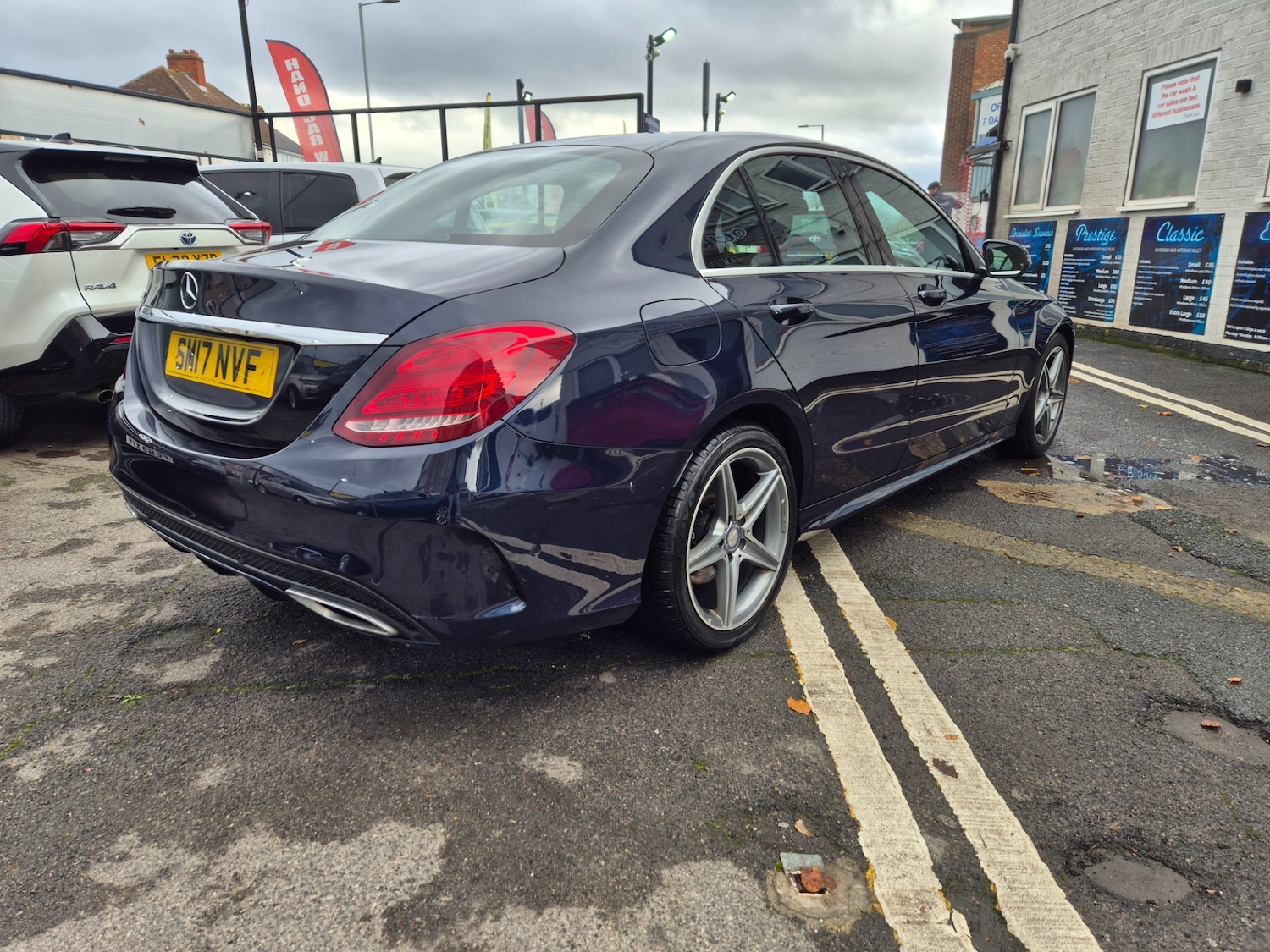 Used Mercedes-Benz C Class 2017 for sale - 76946859: Photo 6