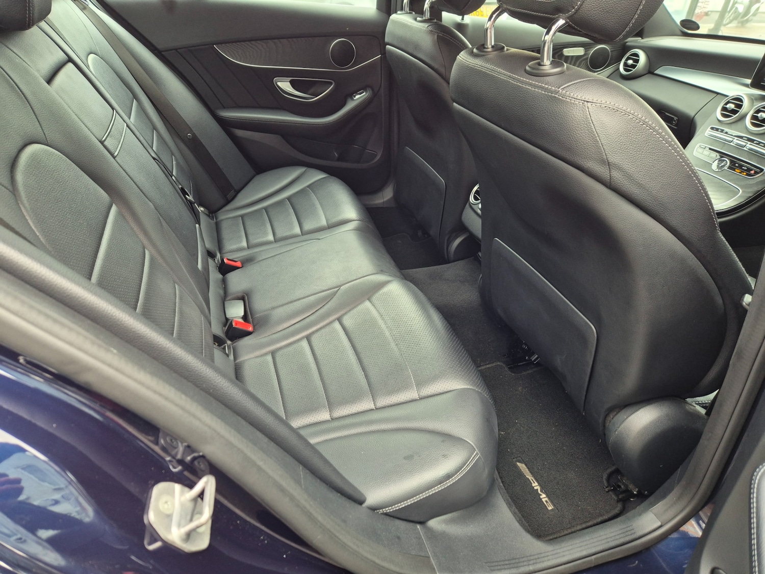 Used Mercedes-Benz C Class 2017 for sale - 76946859: Photo 7