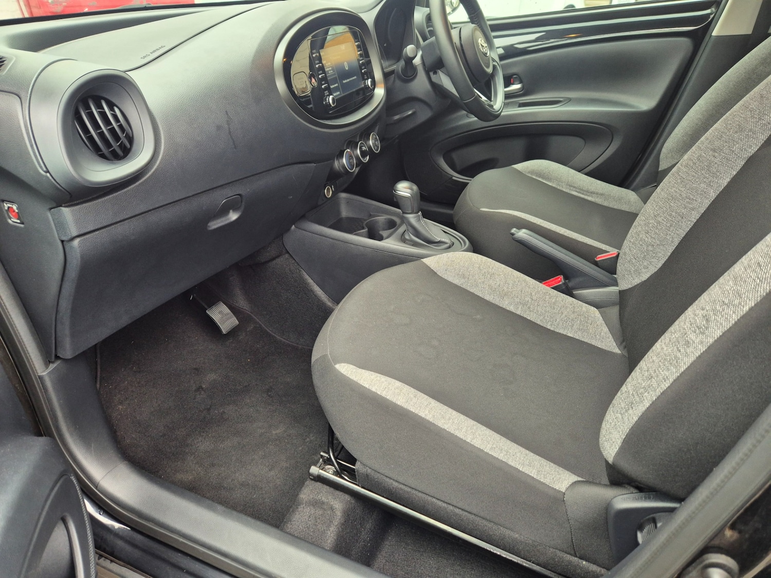 Used Toyota Aygo X 2022 for sale - 77220332: Photo 12