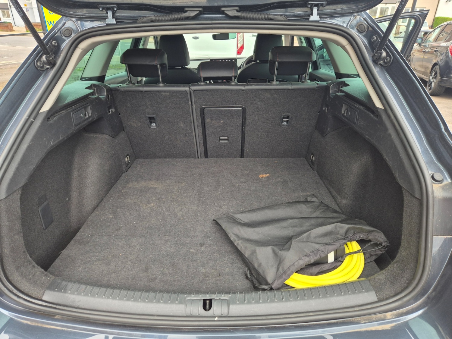 Used SEAT Leon 2024 for sale - 78079399: Photo 11