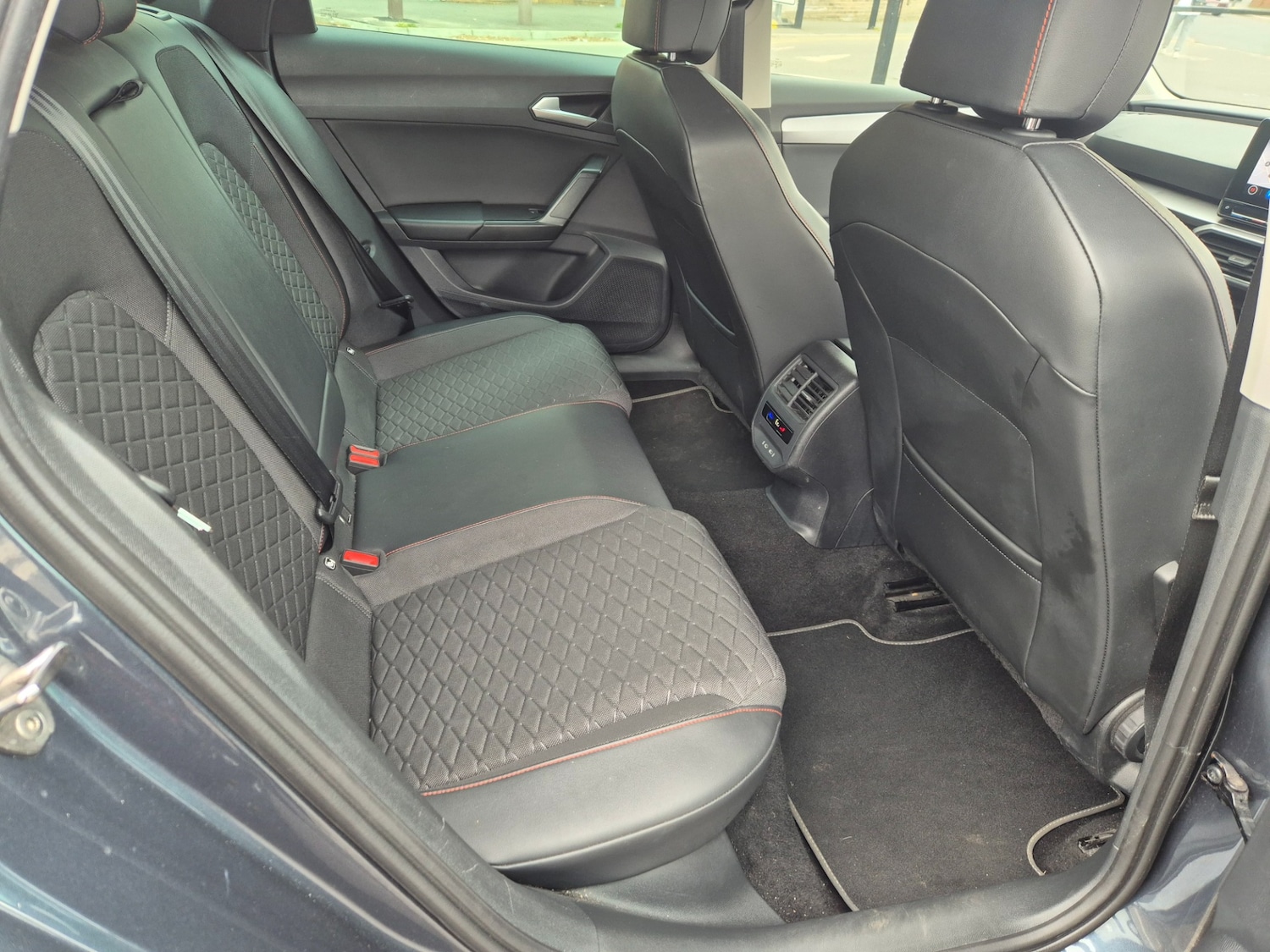 Used SEAT Leon 2024 for sale - 78079399: Photo 12