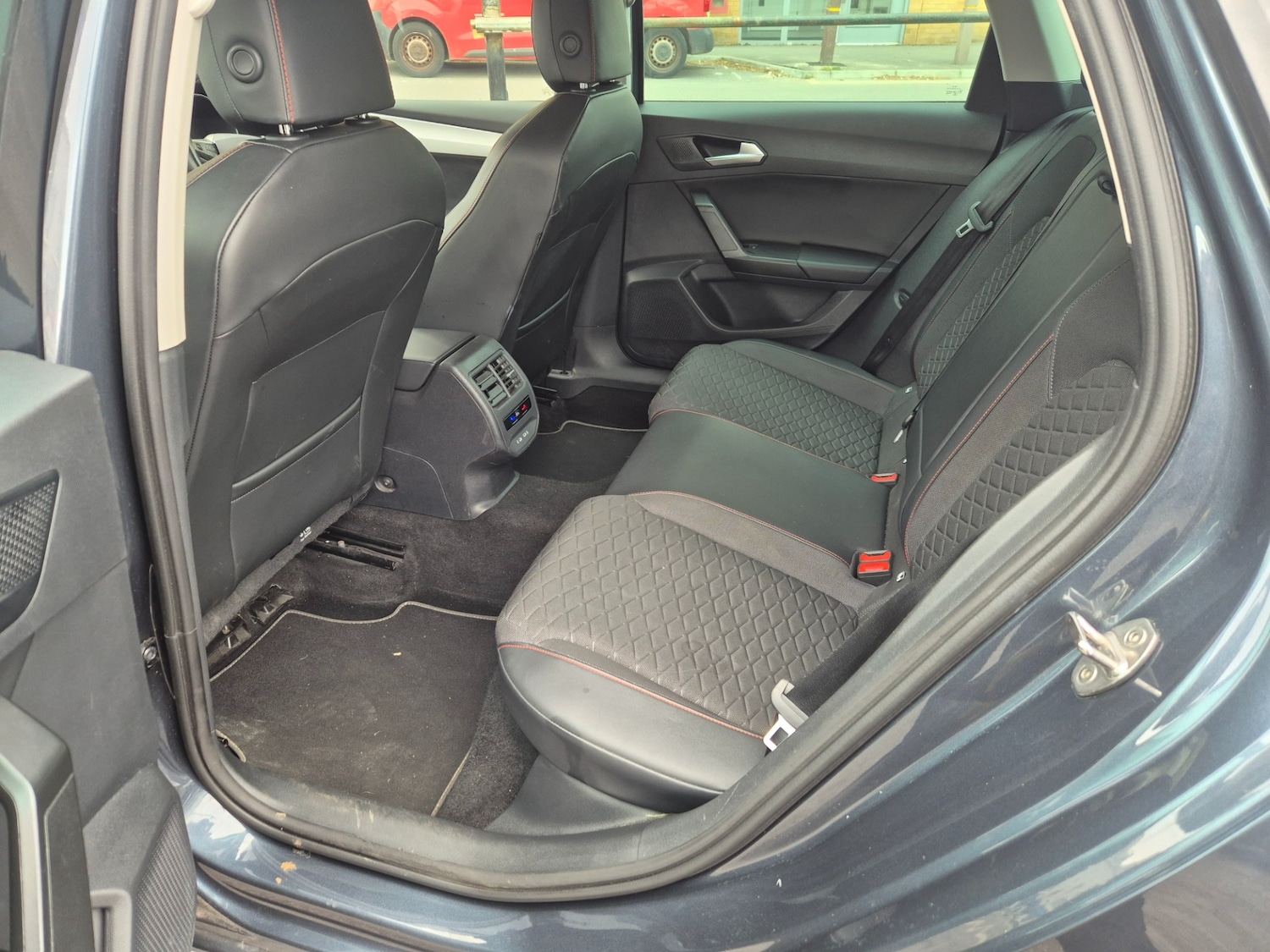 Used SEAT Leon 2024 for sale - 78079399: Photo 18