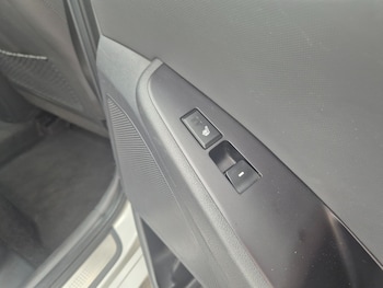 Used Hyundai IONIQ 2019 for sale - 75546294: Photo