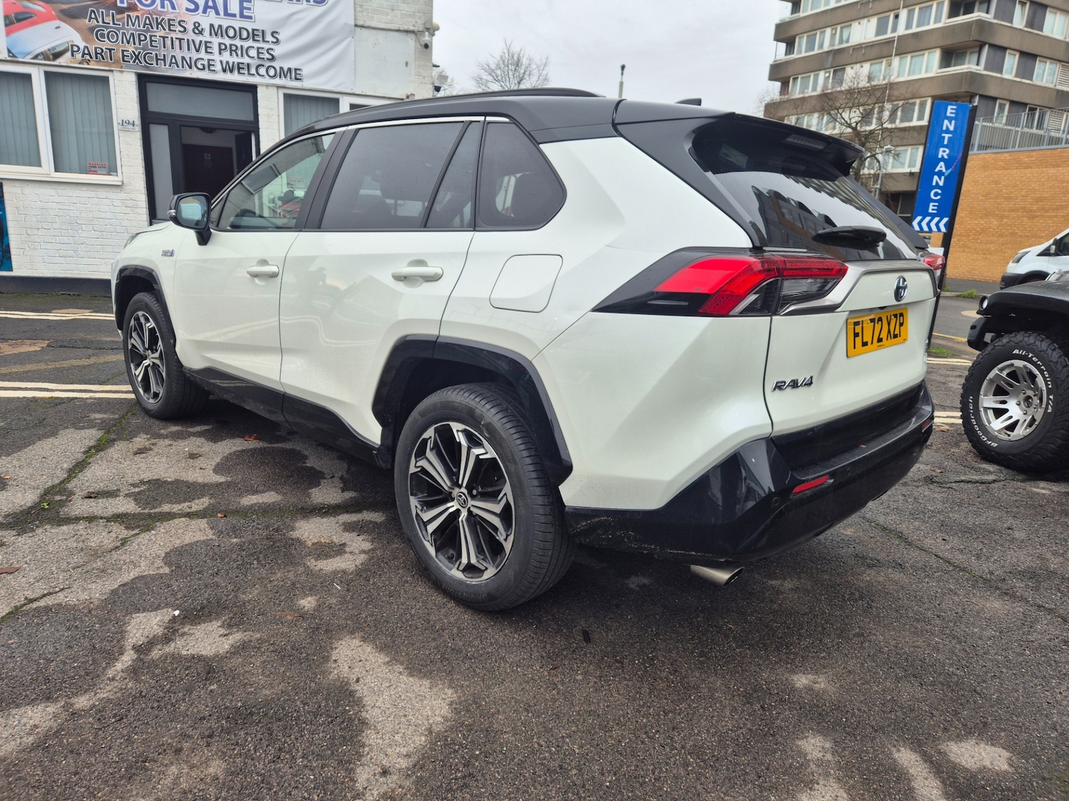 Used Toyota RAV4 2022 for sale - 76969844: Photo 5