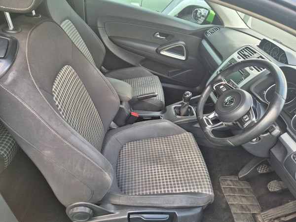 Used Volkswagen Scirocco 2014 for sale - 76231538: Photo 9
