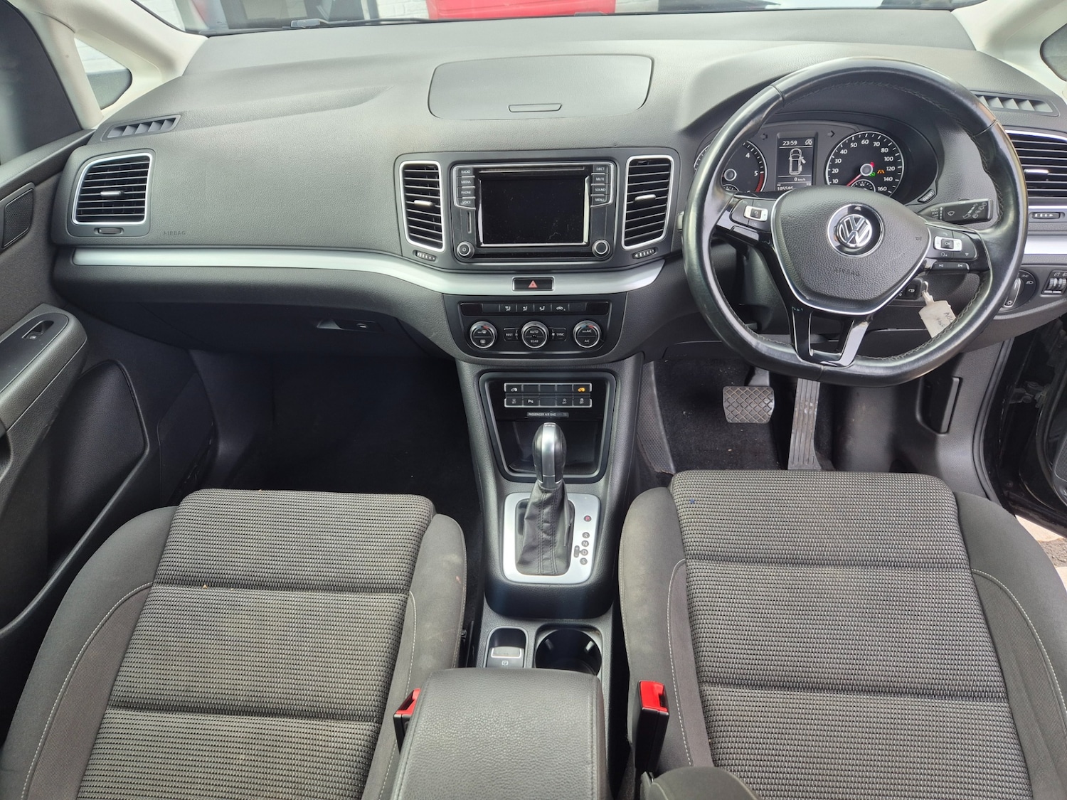 Used Volkswagen Sharan 2019 for sale - 76565003: Photo 9