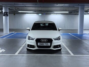 Used Audi A1 2011 for sale - 75650942: Photo