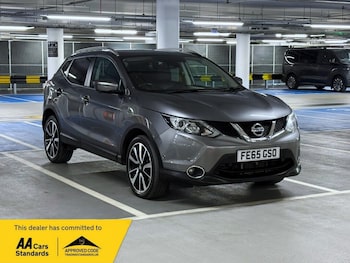 Used Nissan Qashqai 2015 for sale - 75522590: Photo