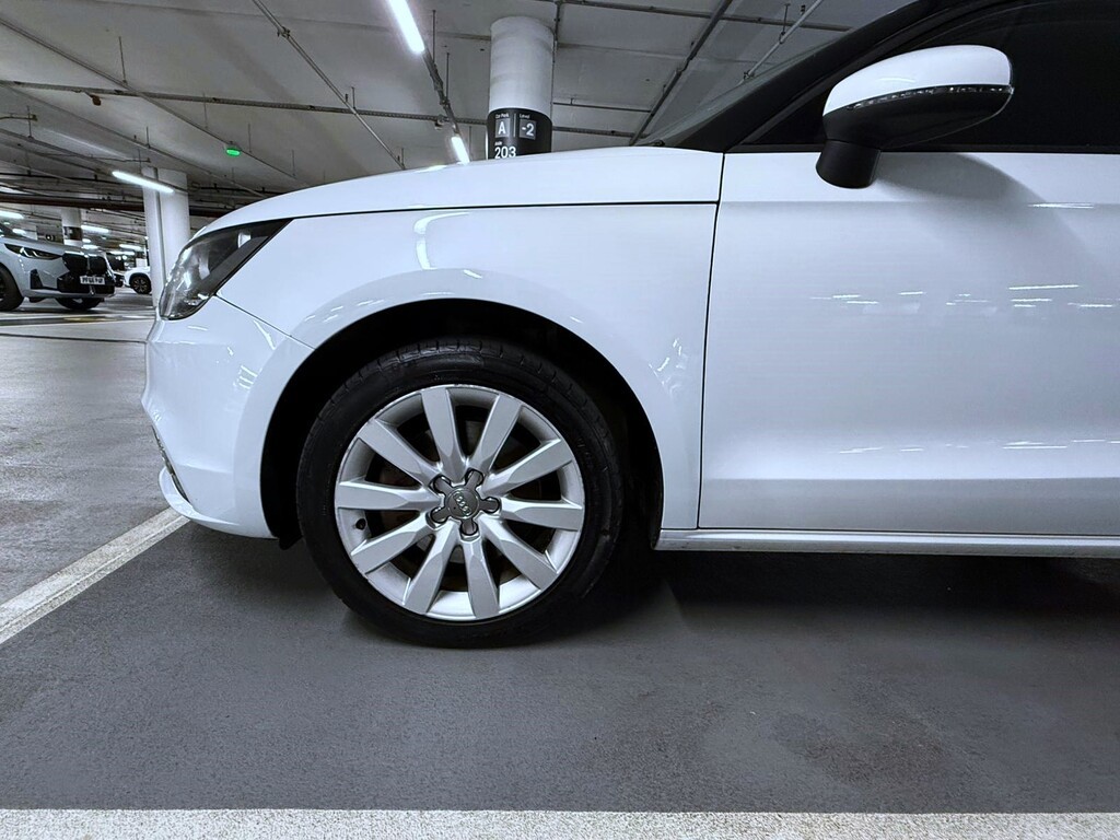 Vehicle 32
