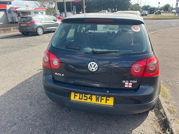 Used Volkswagen Golf 2004 for sale - 79397244: Photo