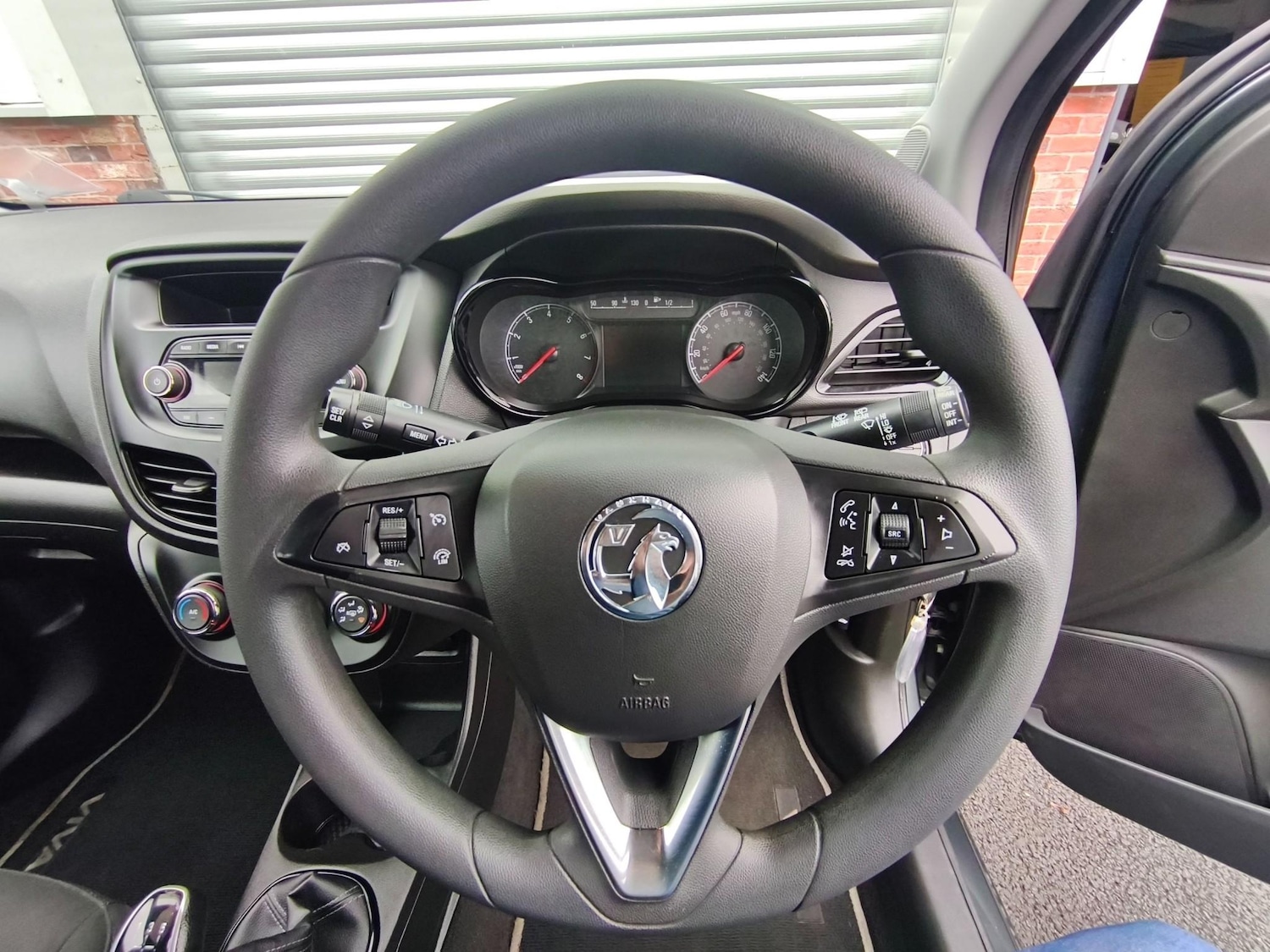 Used Vauxhall Viva 2017 for sale - 76240297: Photo 15