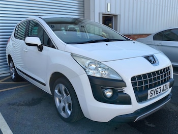 Used Peugeot 3008 2013 for sale - 75491438: Photo