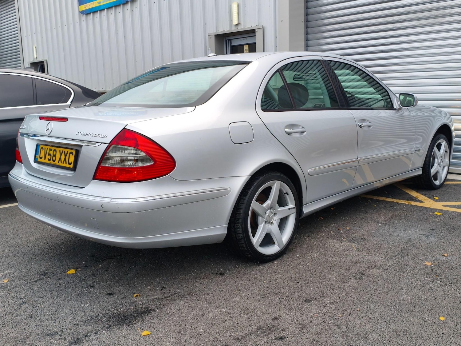 Used Mercedes-Benz E-Class 2008 for sale - 76146847: Photo 13