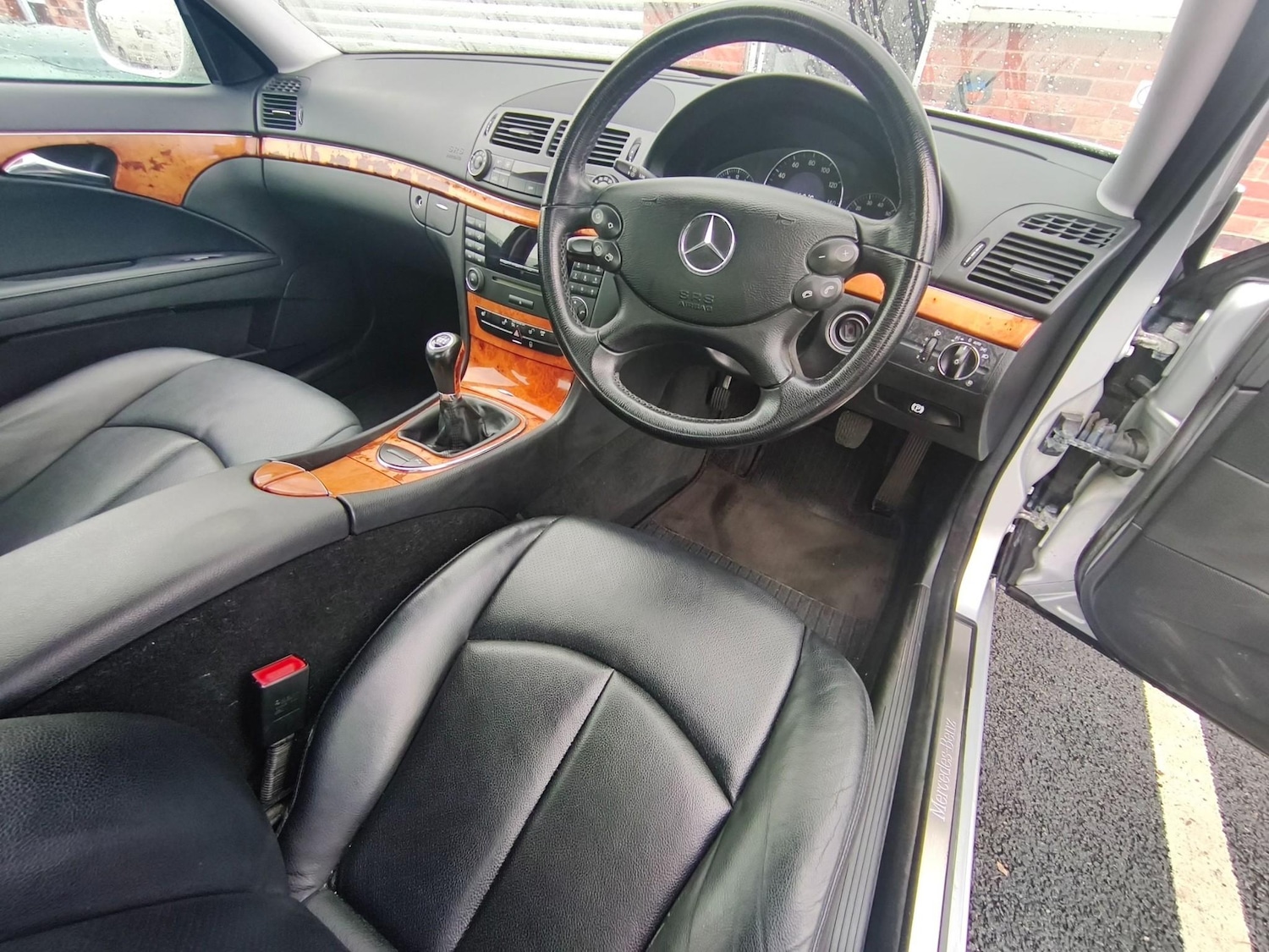 Used Mercedes-Benz E-Class 2008 for sale - 76146847: Photo 18
