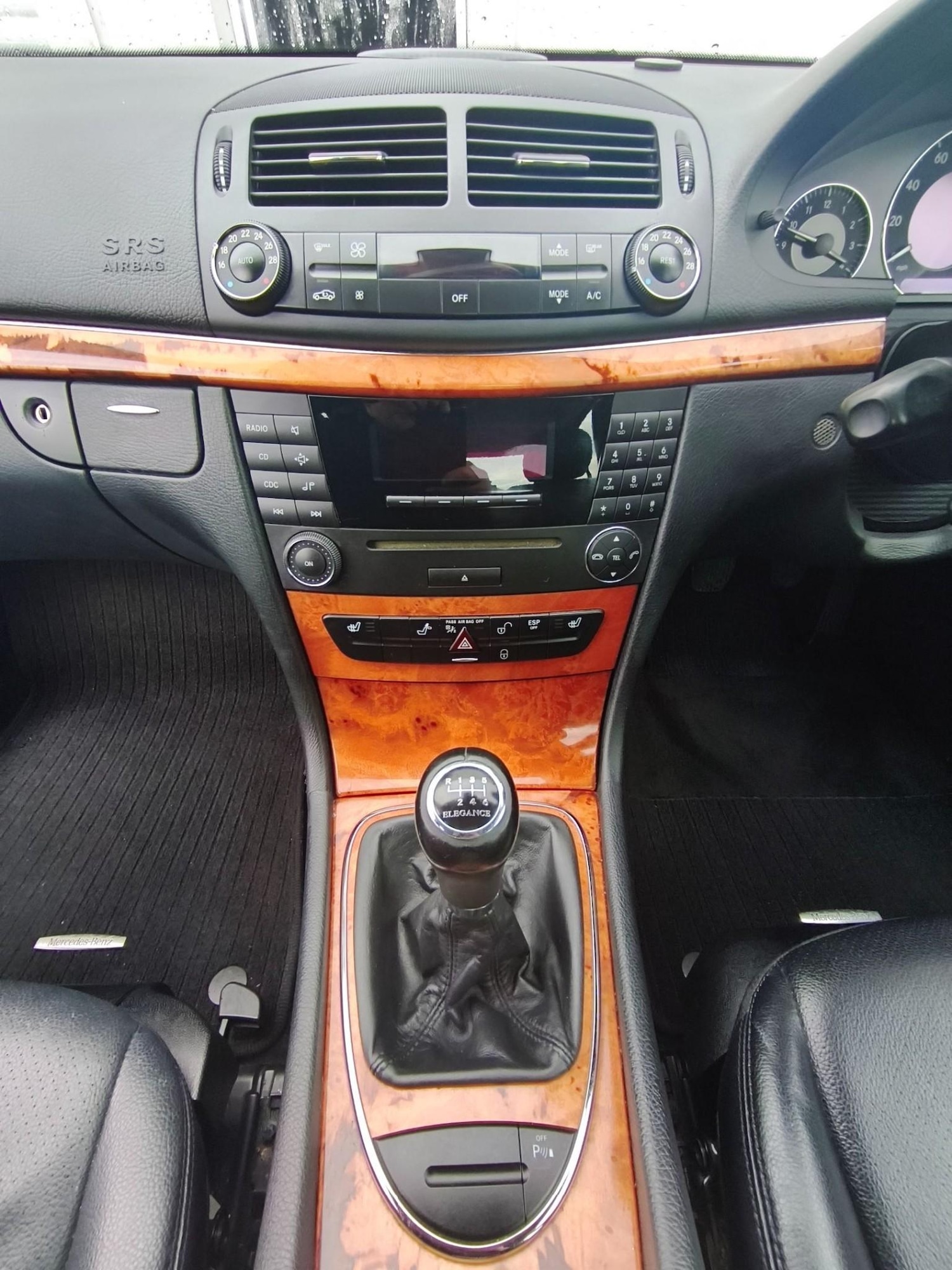 Used Mercedes-Benz E-Class 2008 for sale - 76146847: Photo 26