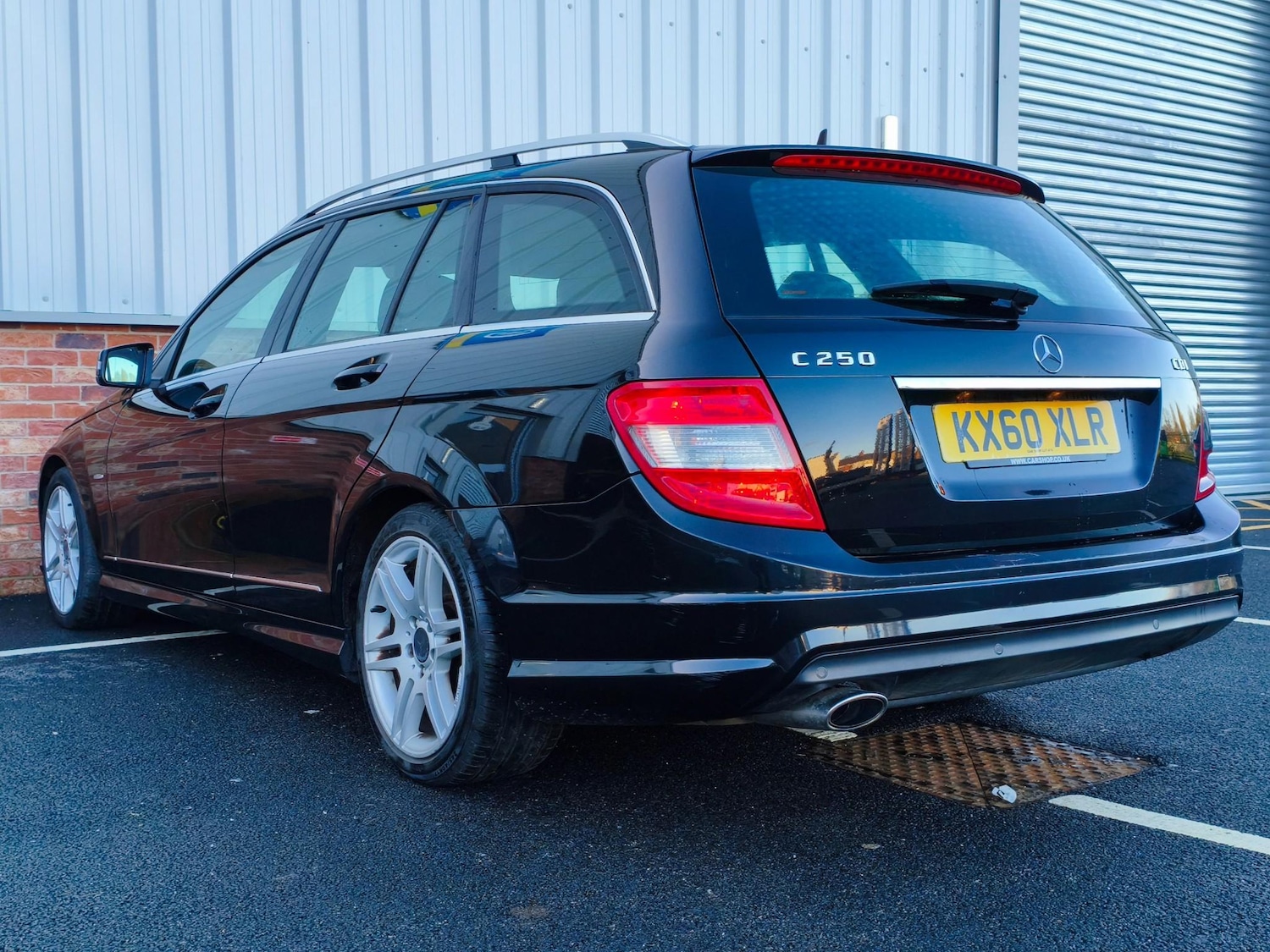 Used Mercedes-Benz C Class 2010 for sale - 77315781: Photo 10