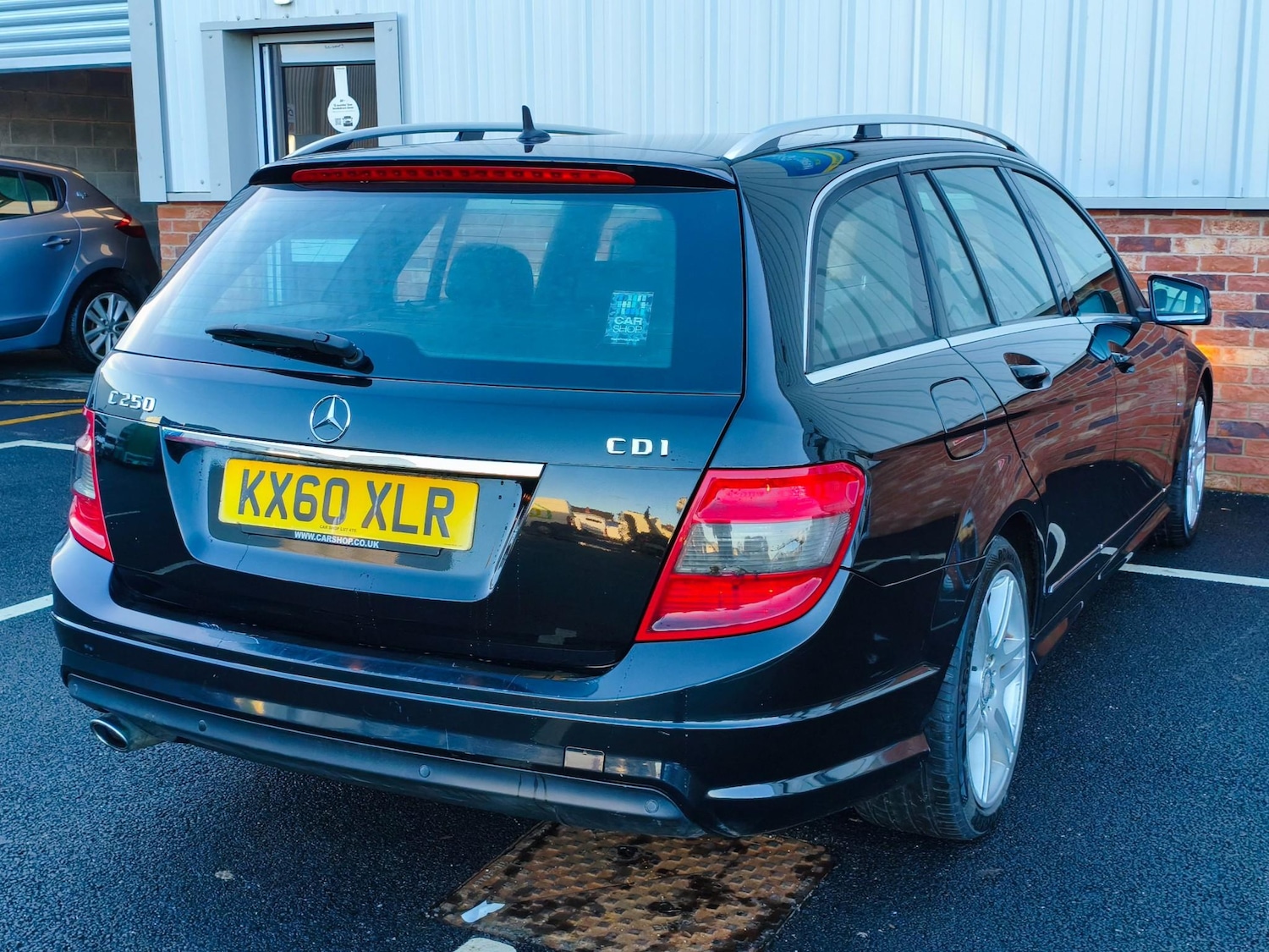 Used Mercedes-Benz C Class 2010 for sale - 77315781: Photo 14