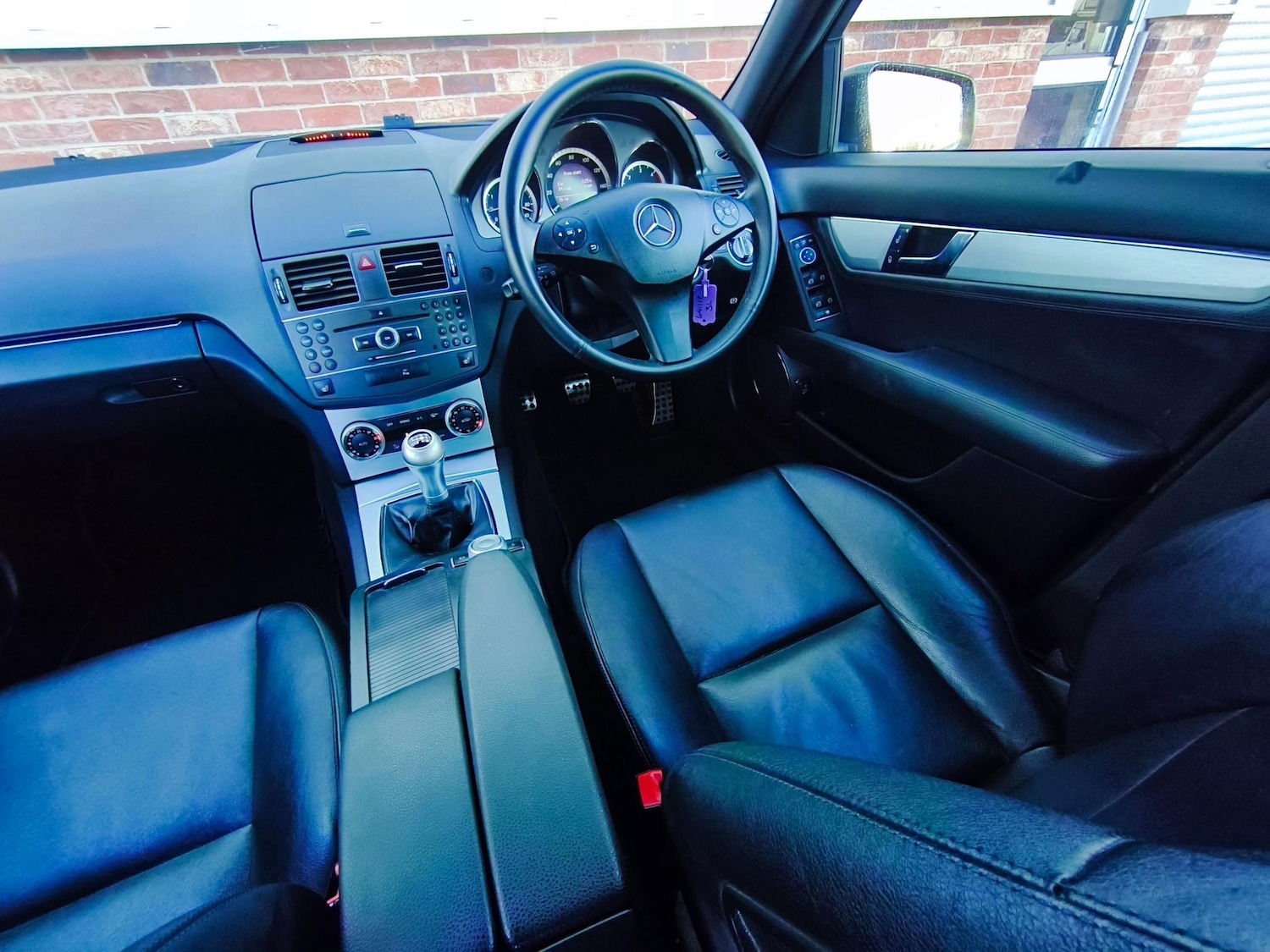 Used Mercedes-Benz C Class 2010 for sale - 77315781: Photo 18