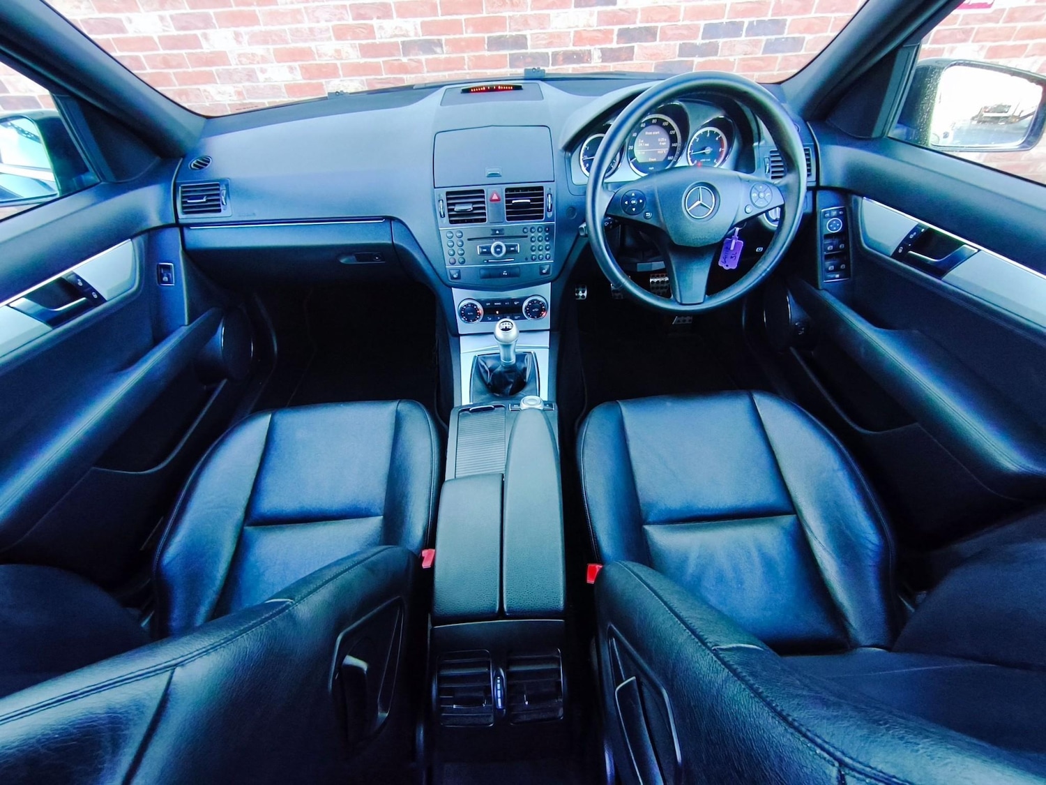 Used Mercedes-Benz C Class 2010 for sale - 77315781: Photo 21