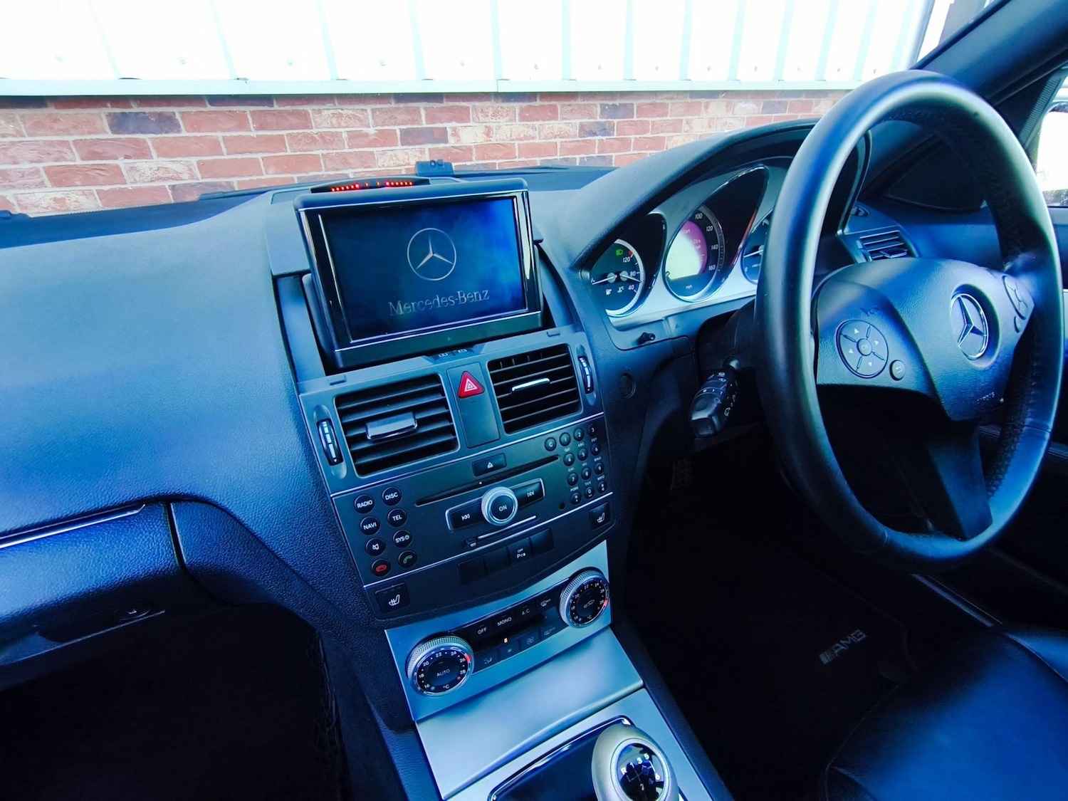 Used Mercedes-Benz C Class 2010 for sale - 77315781: Photo 22